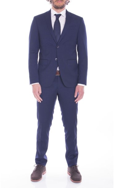 MAN SUIT DROP 7